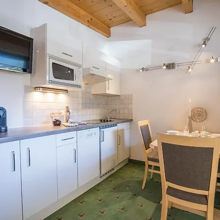 Aparthotel Reinstadler 3*